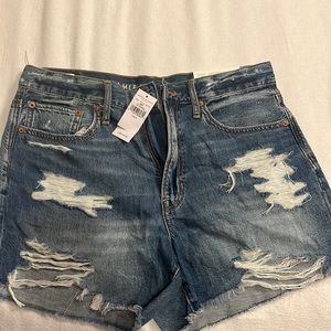 American Eagle 90s Boyfriend Short Size 28/6
